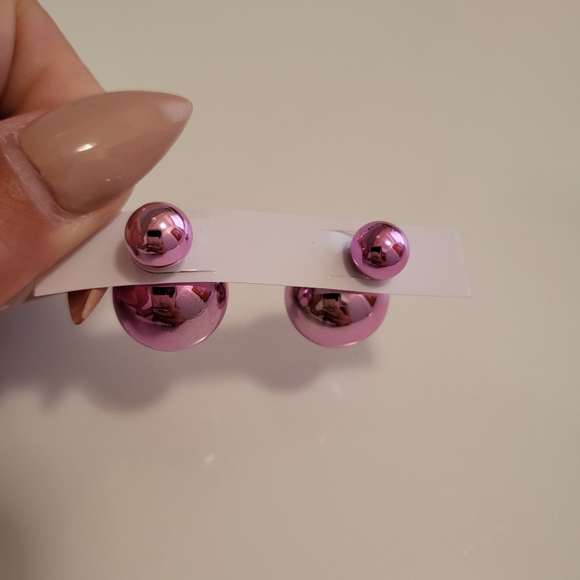 Jewelry - Pink Ball Stud Earrings